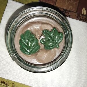 Green Leaf Decor Candle